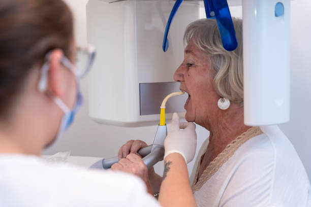 Best Emergency Dental Care for Broken or Chipped Teeth in Somerset, TX